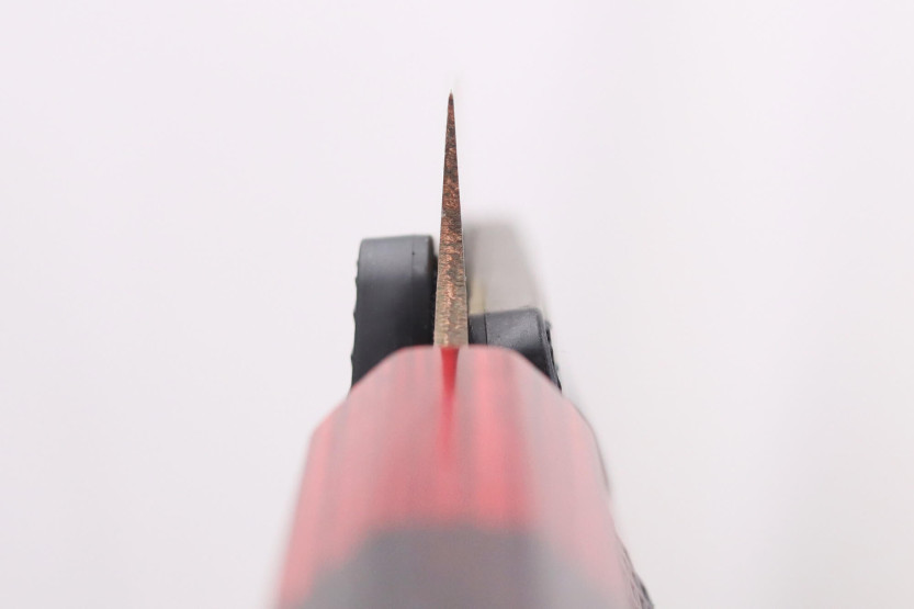 Japanisches handgefertigtes 9cm Officemesser Takeshi Saji VG10 Rainbow Nashiji
