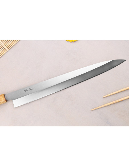 Tsunehisa AUS-8 30cm handgjord japansk yanagibakniv med ekhandtag