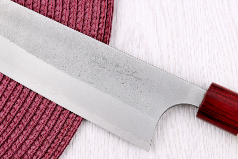 Faca de cozinha japonesa artesanal Masakage Yuki Shirogami 2 de 24 cm