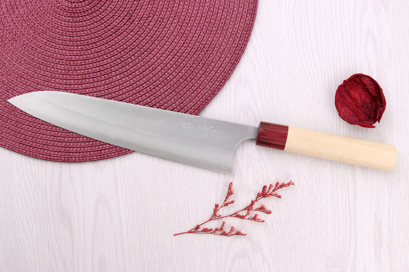 Coltello da cuoco giapponese Masakage Yuki Shirogami 2 24 cm fatto a mano