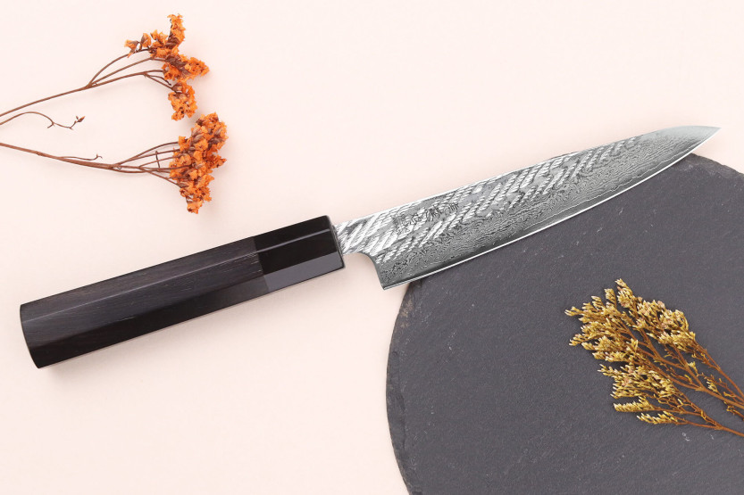 Wusaki Nawame G3 damascus 13.5cm japanilainen käsityöveitsi
