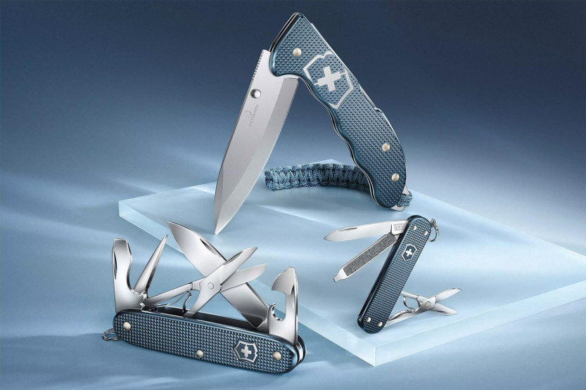 Victorinox Evoke Alox foldekniv Glacier Blue Limited Edition 2026