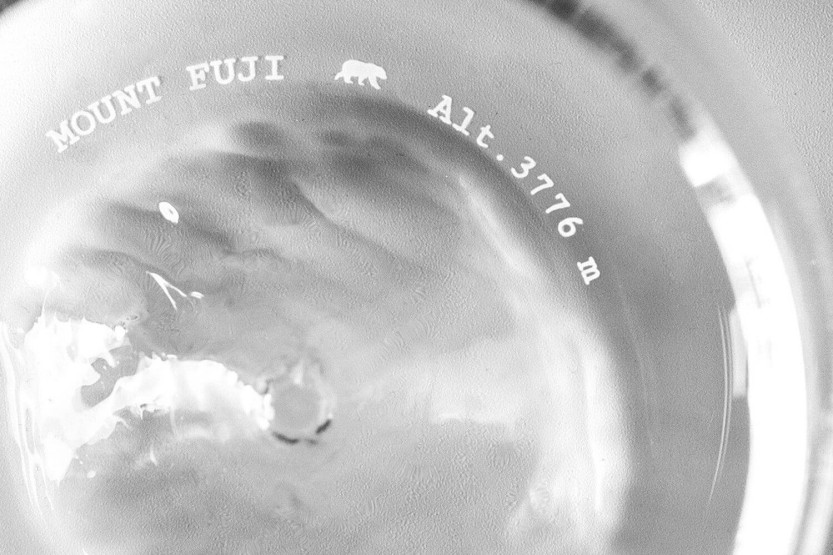 Sett med 2 Alaskan Maker Topographic Mount Fuji & Denali krystall Brennevinsglass