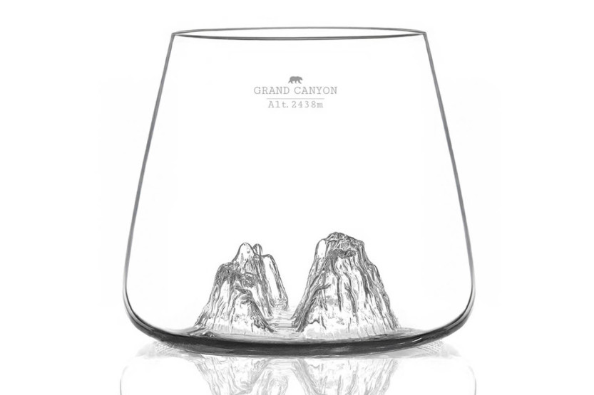 Set bestehend aus 2 Alaskan Maker Topographic Grand Canyon & Matterhorn Spirituosengläsern aus Kristallglas