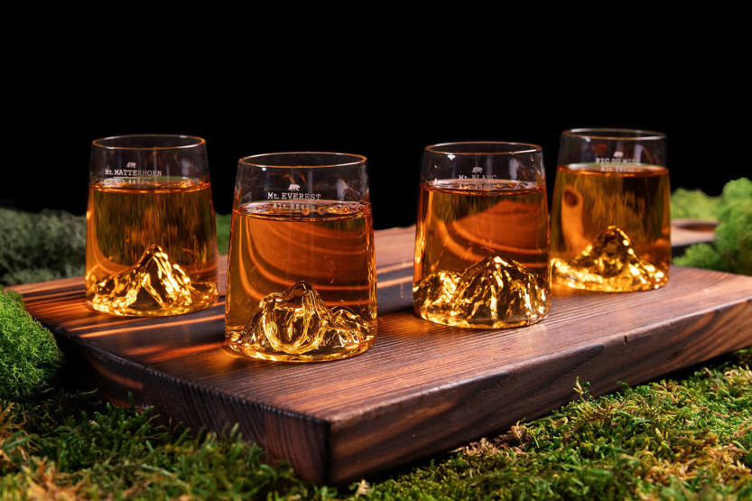 Sett med 4 Alaskan Maker Topographic krystall shotglass