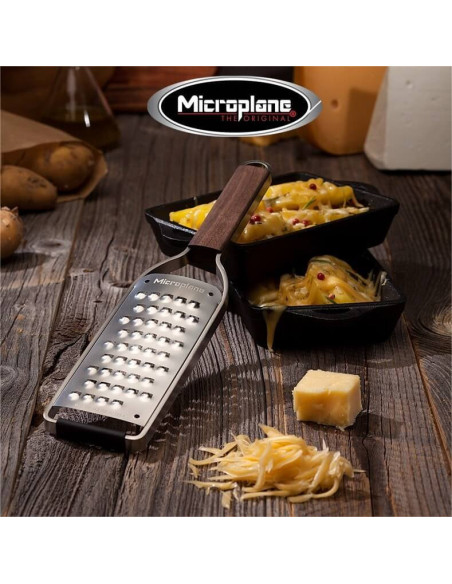 Microplane Master extra coarse grater walnut handle
