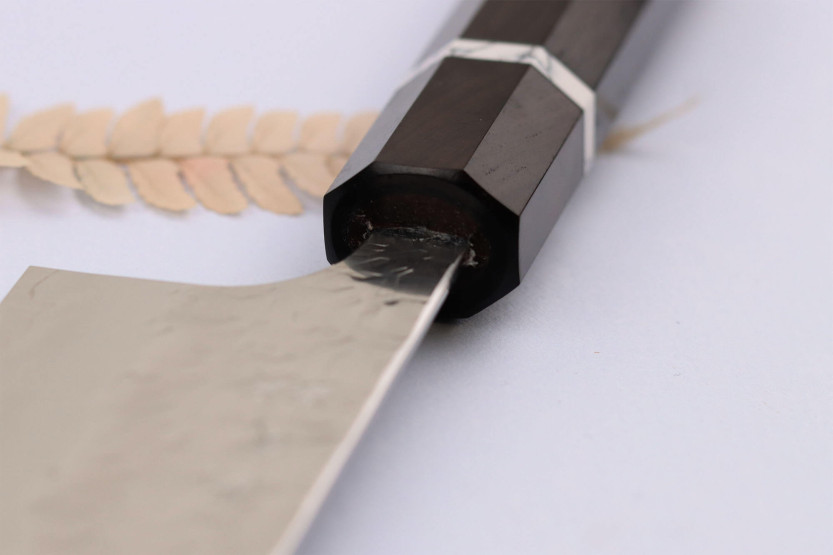 Faca japonesa kiritsuke Yoshimi Kato Hyo SG2 de 21 cm feita à mão