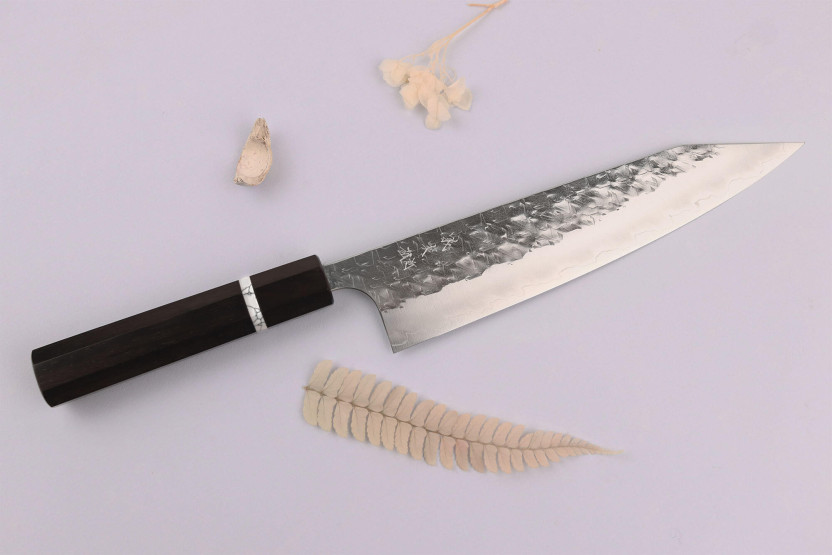 Coltello kiritsuke giapponese fatto a mano da 21 cm Yoshimi Kato Hyo SG2