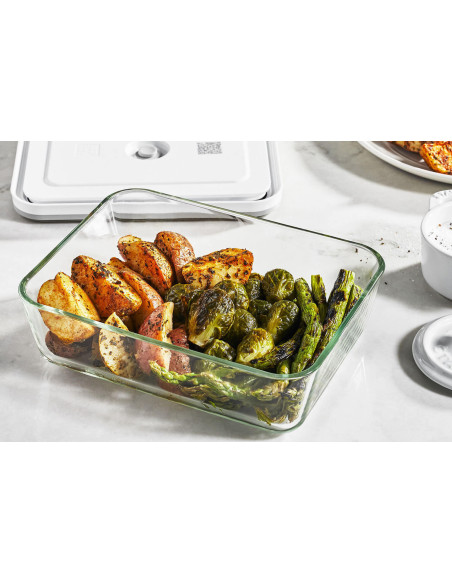 Zwilling Fresh & Save vacuum refrigerator box in borosilicate glass