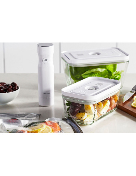 Zwilling Fresh & Save 7-osainen M/L-lasin aloitussarja 1 tyhjiöpumppu + 2 lasilaatikkoa + 4 pussia.