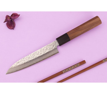 Makoto Kurosaki VG7 Damasco martellato 13,5 cm Coltello multiuso artigianale giapponese 2