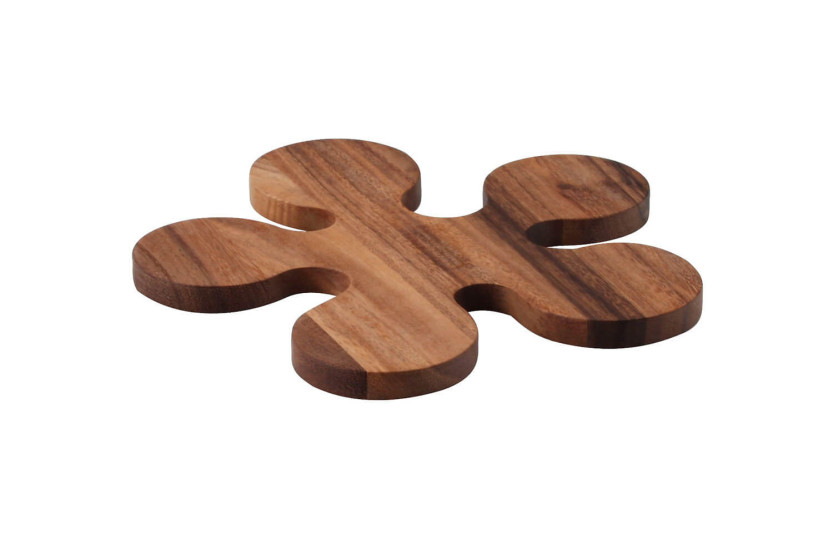 Continenta flower trivet in acacia wood Ø24x1.2cm