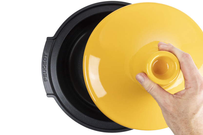 Prato tagine de cerâmica amarelo açafrão Peugeot Atlas com 30 cm de diâmetro
