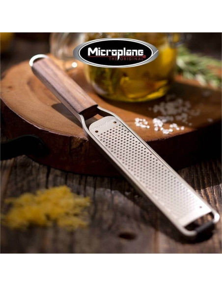 Microplane Master Reibe-Zesser Walnussholzgriff