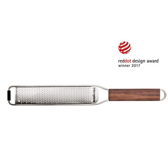 Raspadeira e lixadeira Master da Microplane com cabo de nogueira