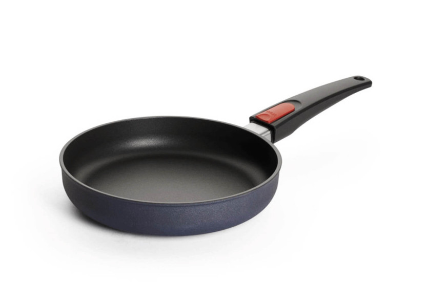 Sartén Woll Diamond Lite de aluminio fundido con mango desmontable de polímero