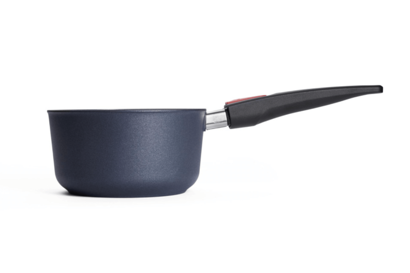 Woll Diamond Lite kastrull i gjuten aluminium med avtagbart handtag i polymer