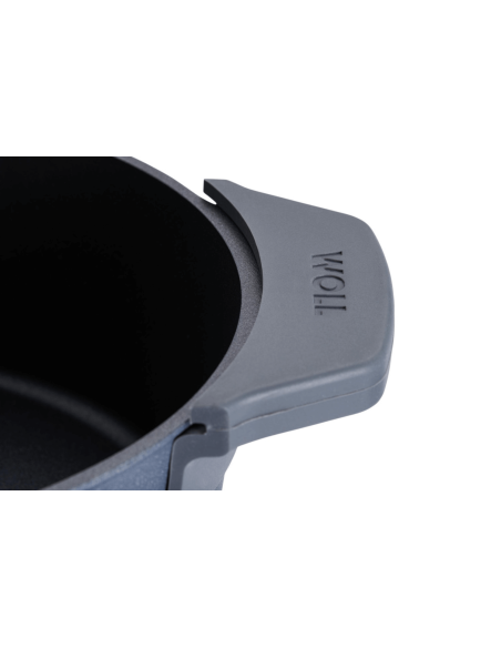 Woll Diamond Lite ovale braadpan van gegoten aluminium + afneembare polymeer handgrepen