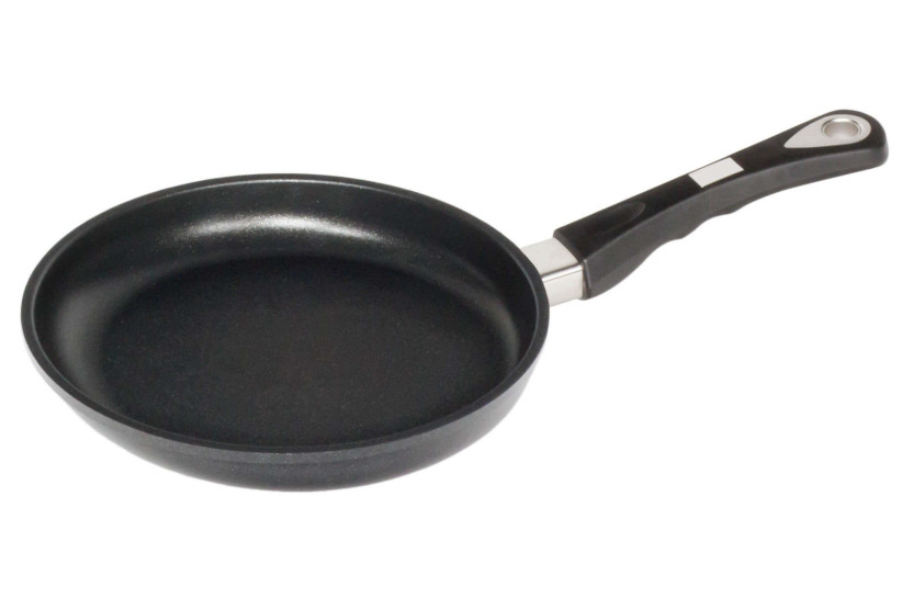 Frigideira profissional redonda antiaderente AMT 24cm + indução