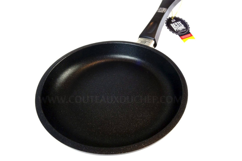 Pyöreä paistinpannu pro AMT 20cm tarttumaton + induktio