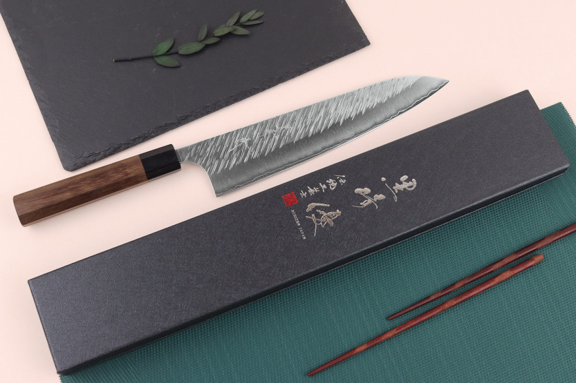 Yu Kurosaki Fujin 24cm SG2 handgemaakt Japans koksmes
