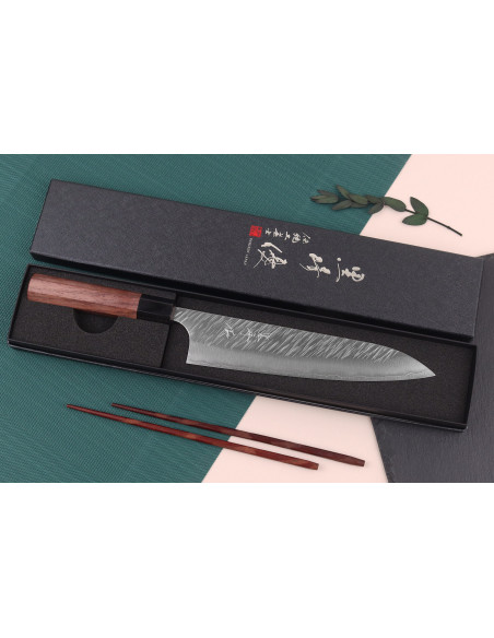Faca de chef japonesa Yu Kurosaki Fujin 21cm SG2 feita à mão