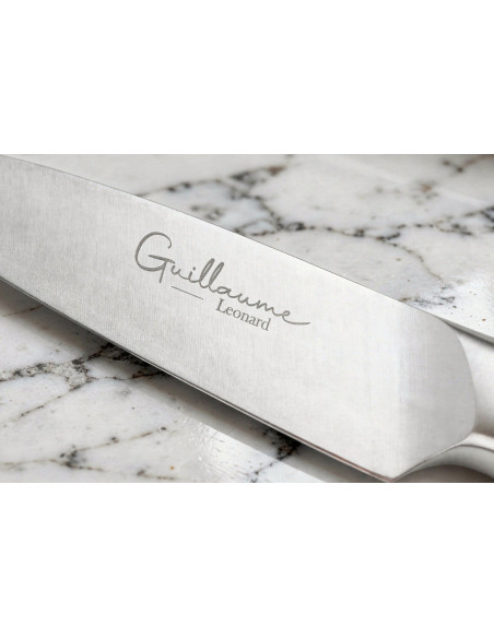 Set of 2 Guillaume Leonard Cuistot stainless steel and red sandalwood Chef + Office knives