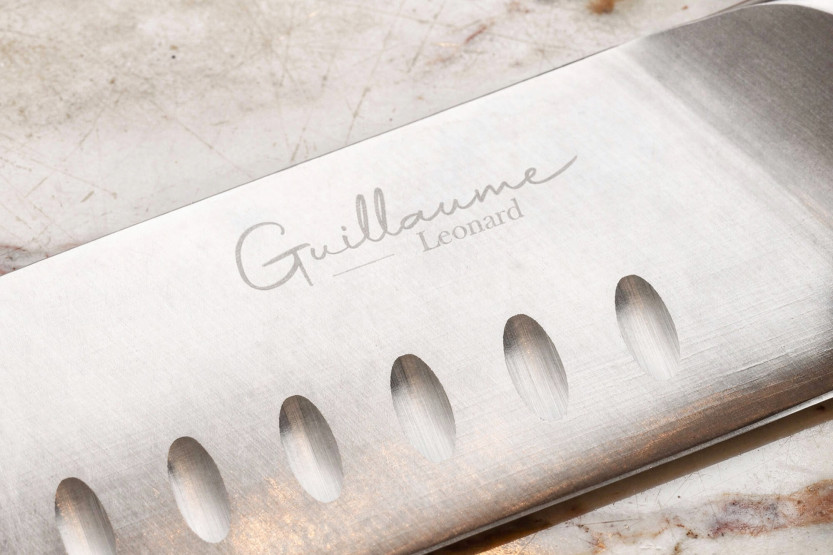Guillaume Leonard Cuistot 30cm roestvrij staal en rood sandelhout vleesmes