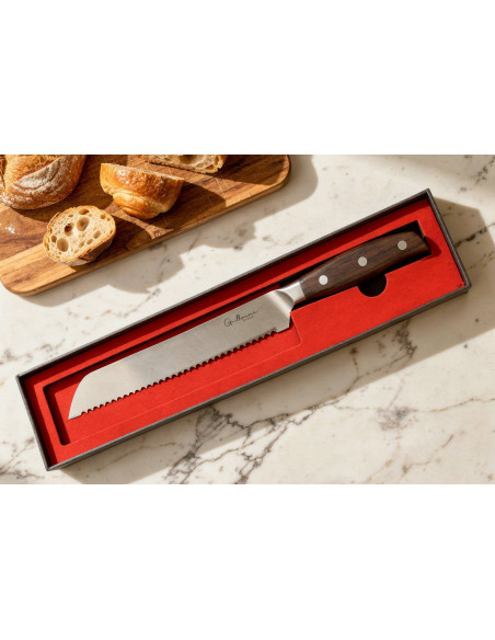 Guillaume Leonard Cuistot 20cm bread knife in stainless steel and red sandalwood