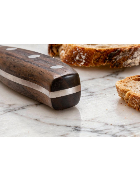 Guillaume Leonard Cuistot 20 cm brødkniv i rustfritt stål og rødt sandeltre