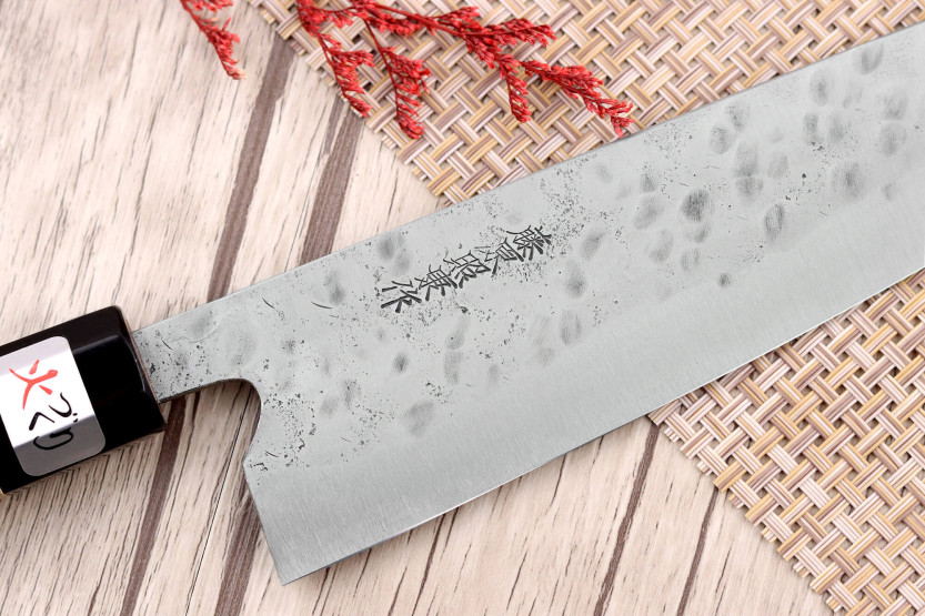 Coltello da cuoco giapponese Fujiwara Maboroshi 21 cm fatto a mano con manico in magnolia