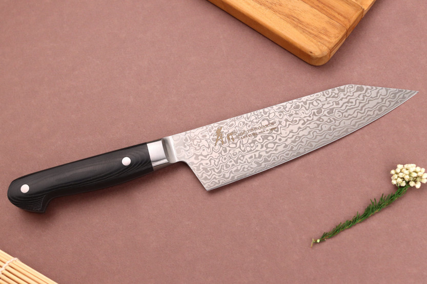 Sakai Takayuki Coreless Damascus 16cm coltello santoku giapponese kiritsuke