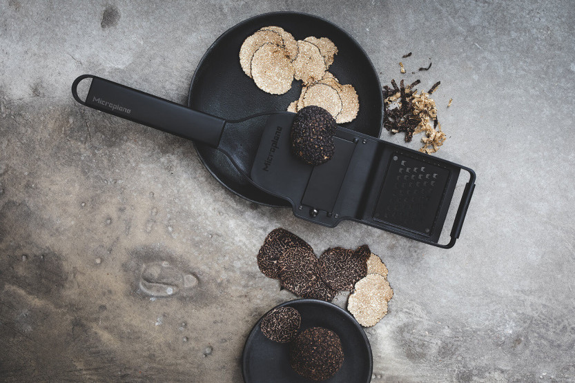 Microplane Black Sheep 2 in 1 truffle rasp