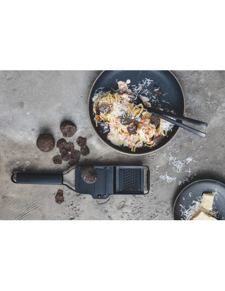 Microplane Black Sheep 2 in 1 truffle rasp