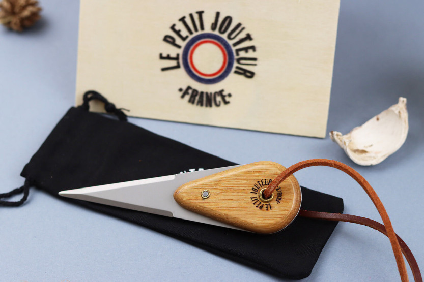 Le Petit Jouteur Austernmesser aus Weißeiche mit Tasche und individueller Bourriche