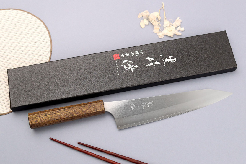 Yu Kurosaki Gekko San Maï 21cm käsintehty japanilainen kokkiveitsi