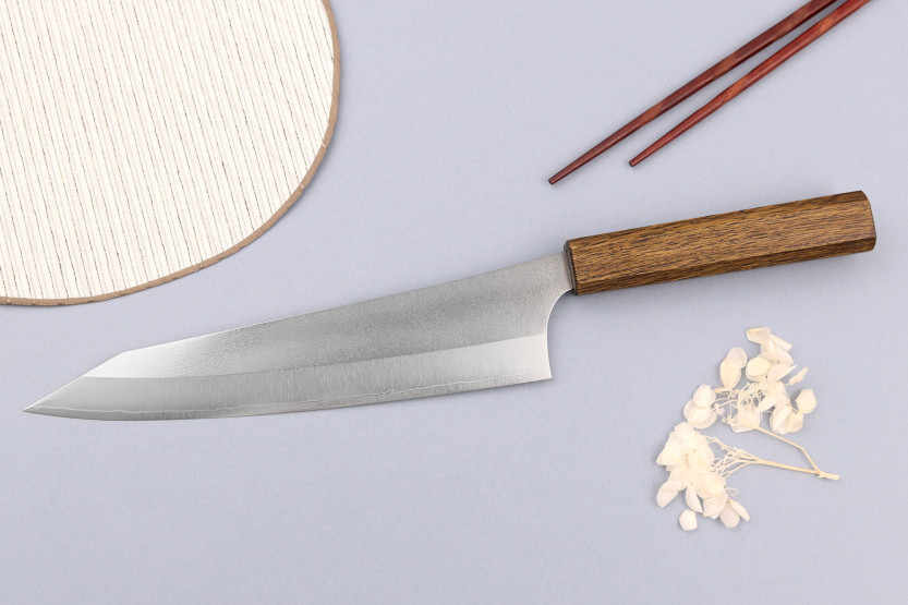 Faca de chef japonesa Yu Kurosaki Gekko San Maï 21cm feita à mão