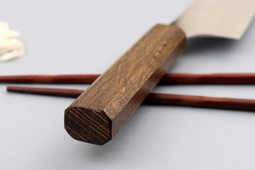 Yu Kurosaki Gekko San Maï 16,5cm Japanilainen käsintehty bunka-veitsi