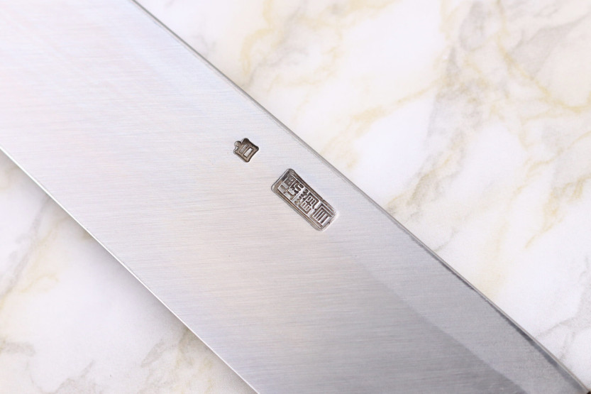 Sakai Kikumori Kikuzuki Rin 27cm kiritsuke yanagiba coltello giapponese fatto a mano