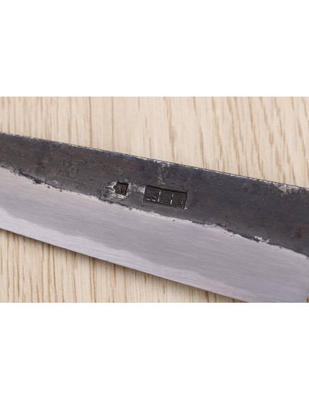 Sakai Kikumori Kikuzuki Kuro 13,5 cm universal kiritsuke-kniv, håndlavet i Japan