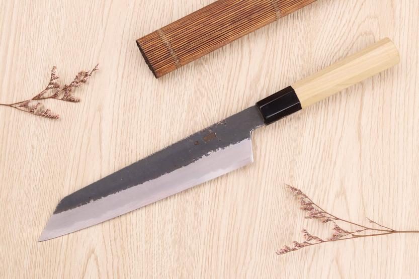 Sakai Kikumori Kikuzuki Kuro 21cm käsintehty japanilainen kiritsuke veitsi