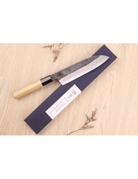 Sakai Kikumori Kikuzuki Kuro 18 cm santokukniv, japansk håndlaget