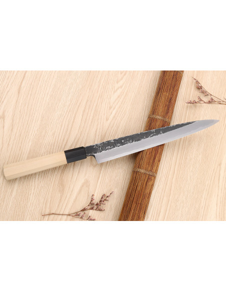 Sakai Kikumori Kikuzuki Kuro 24 cm japansk håndlavet yanagiba-kniv