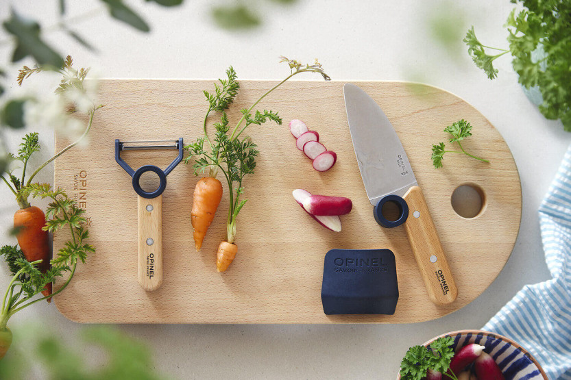 Opinel Le Petit Chef kniv + skræller + fingerbeskyttelsessæt - Blå