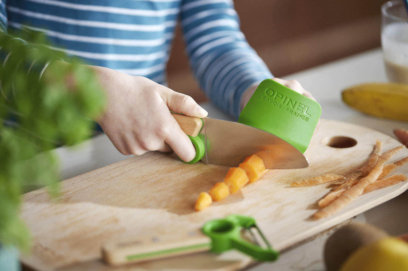Opinel Le Petit Cuchillo de Chef + Pelador + Protector de Dedos - Verde