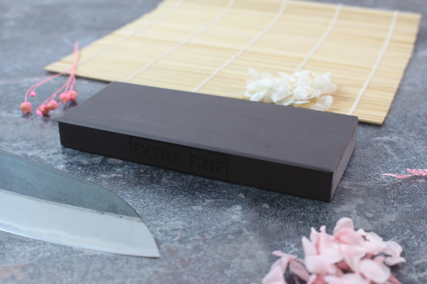 La Lune® artisanal natural whetstone 15x6cm 8000 grit