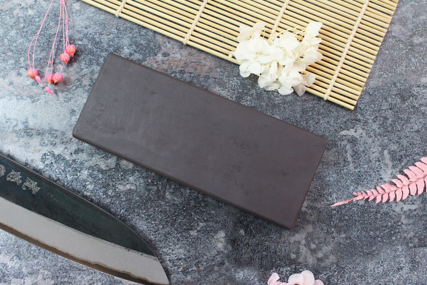La Lune® artisanal natural whetstone 15x6cm 8000 grit
