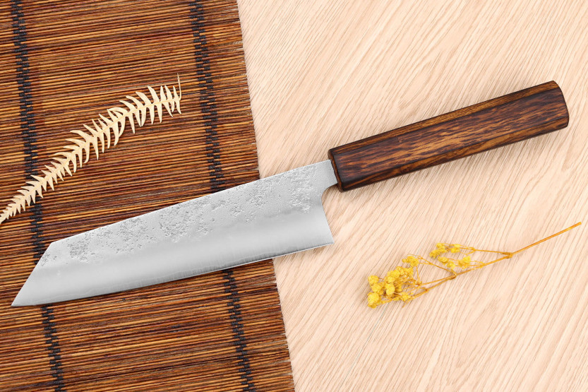 Wusaki Yoshi G3 eg 17 cm håndlavet japansk bunka-kniv