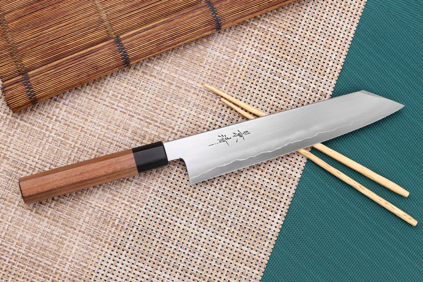 Kagekiyo Kurumi Ginsan 24 cm håndlaget japansk kiritsuke-kniv