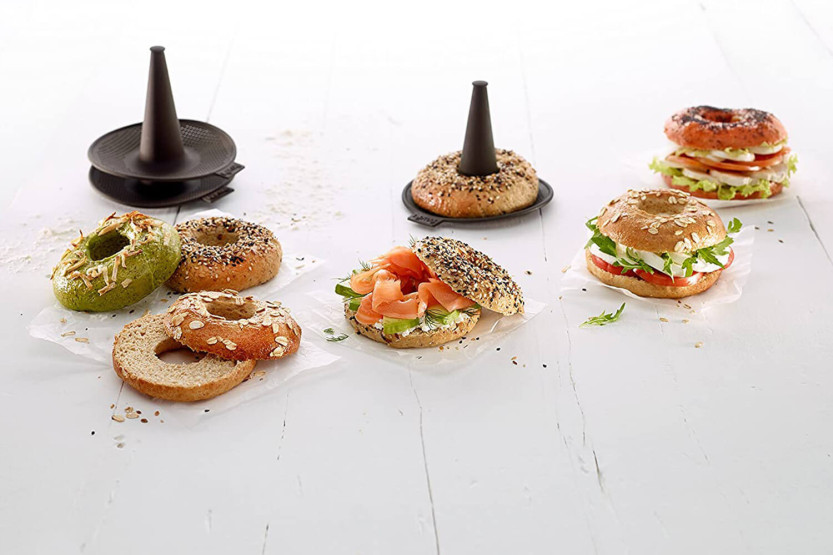 Set of 6 Platinum brown silicone Lékué bagel moulds